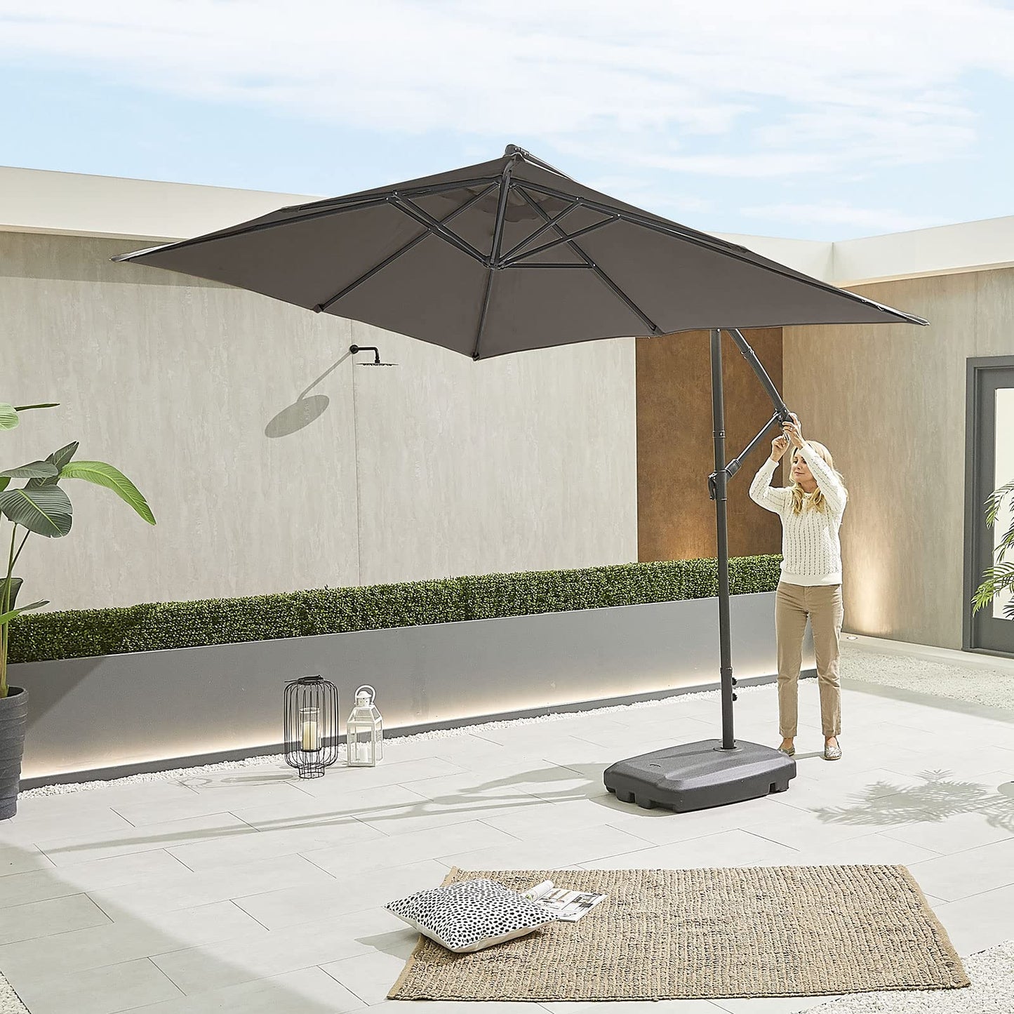 3M*3M Large Garden Parasol Tiltable and Rotating Cantilever Parasol